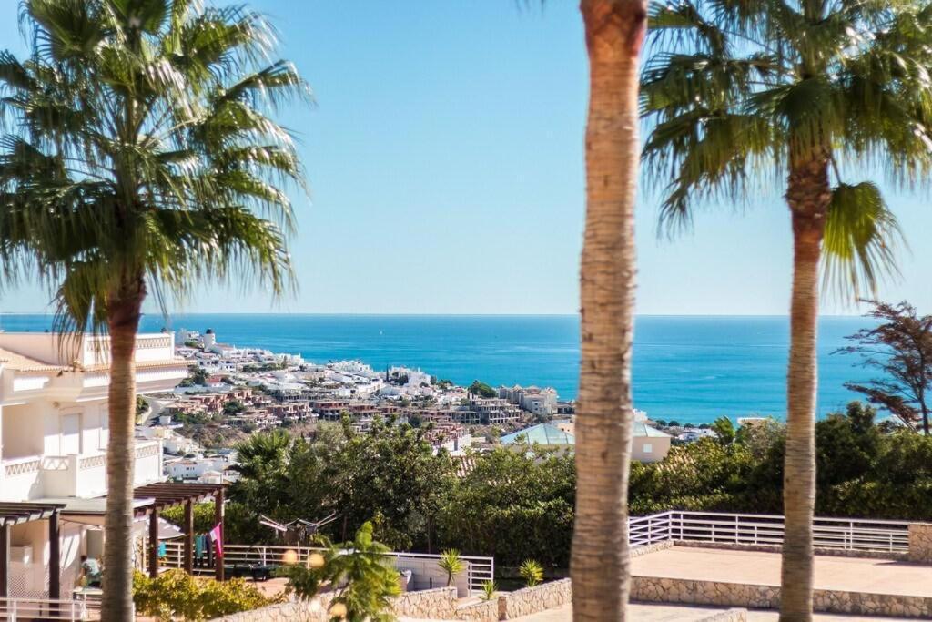 Fantastic Townhouse With Pool And Sea Views Villa อัลบูเฟรา ภายนอก รูปภาพ